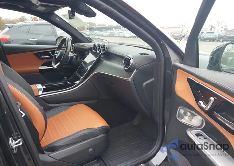 2023 Mercedes-Benz Glc 300 4Matic Suv from USA, damaged, VIN W1NKM4HB7PF059976